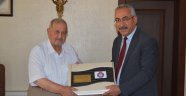 Rektör Deveci Hayırsever İşadamı İsmail Kurtul’u Ziyaret Etti