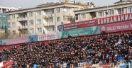 SESİMİZİ DUYAN DUYARLI KİŞİLER KENDİNE YAKIŞANI YAPTI