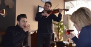 Seviyorsan Her Gün Özeldir