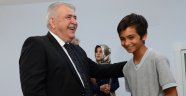 Sizlerle Buluştuğumuz Zaman Geleceğe Ümitle Bakıyorum