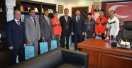 Türkiye Şampiyonu Güreşçilerden Başkan Aydın’a Ziyaret