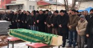 Ülkücü Şehit Hasan Hüseyin Ve Bedri Akbaş'ın Anneleri Hakka Yürüdü