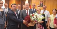 Vali Güvençer Sgk İl Müdürü İsmail Balakan Ve Heyetini Makamında Kabul Etti