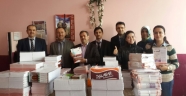 Vali Güvençer'den 3 bin liralık kitap desteği.