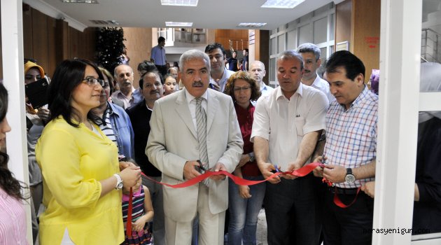 Tezhip, Minyatür Ve Çini Sergisi Açıldı