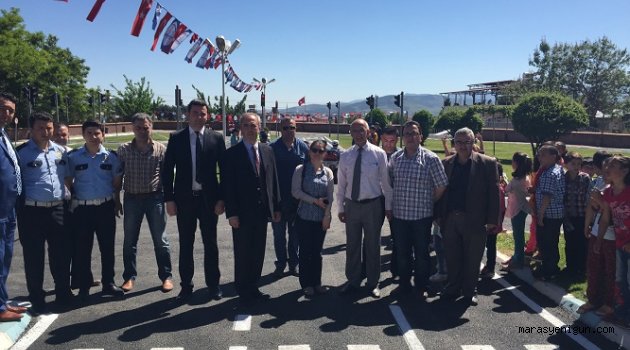 Trafik haftasında öğrencilere eğitim