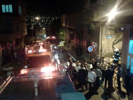 TURAN MAHALLESİNDE Kİ AHŞAP EVDE YANGIN