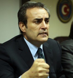ÜNAL; ŞANTAJ YAPMAK İÇİN ADAM DİNLEDİLER..